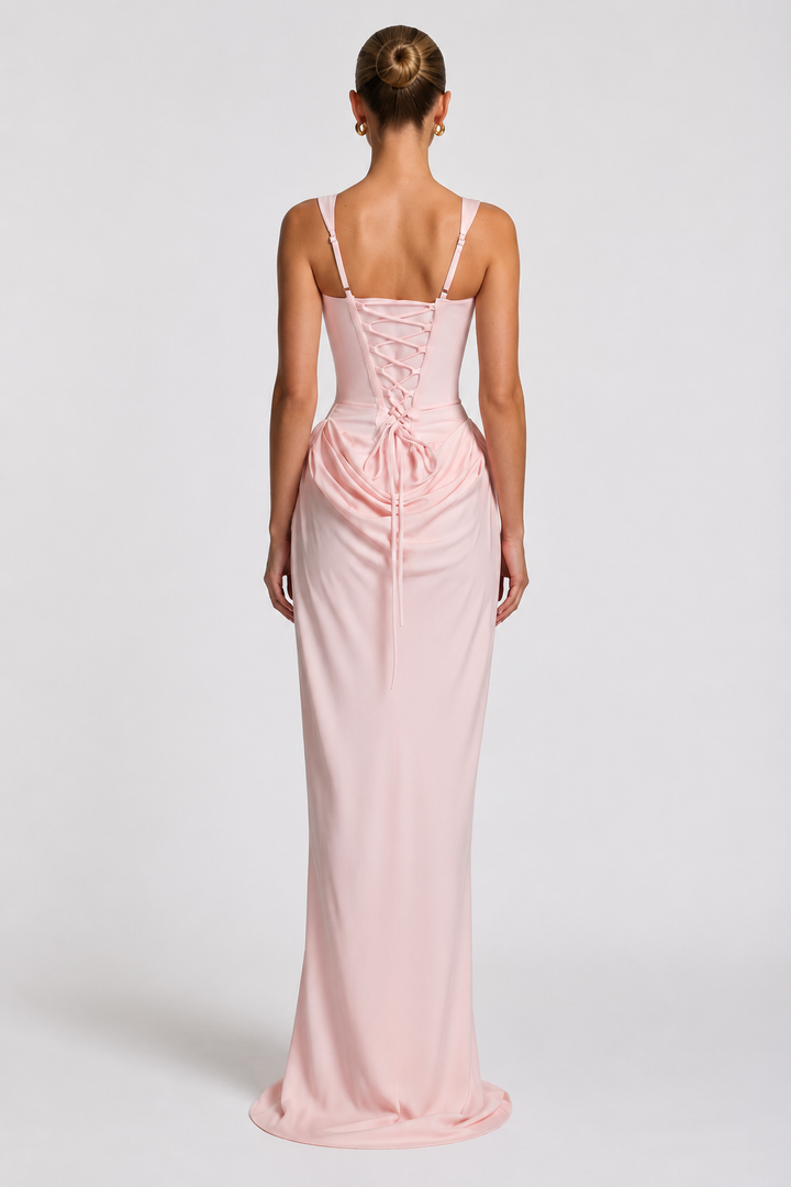 Vestido Elegante con Corsé de Silueta Refinada