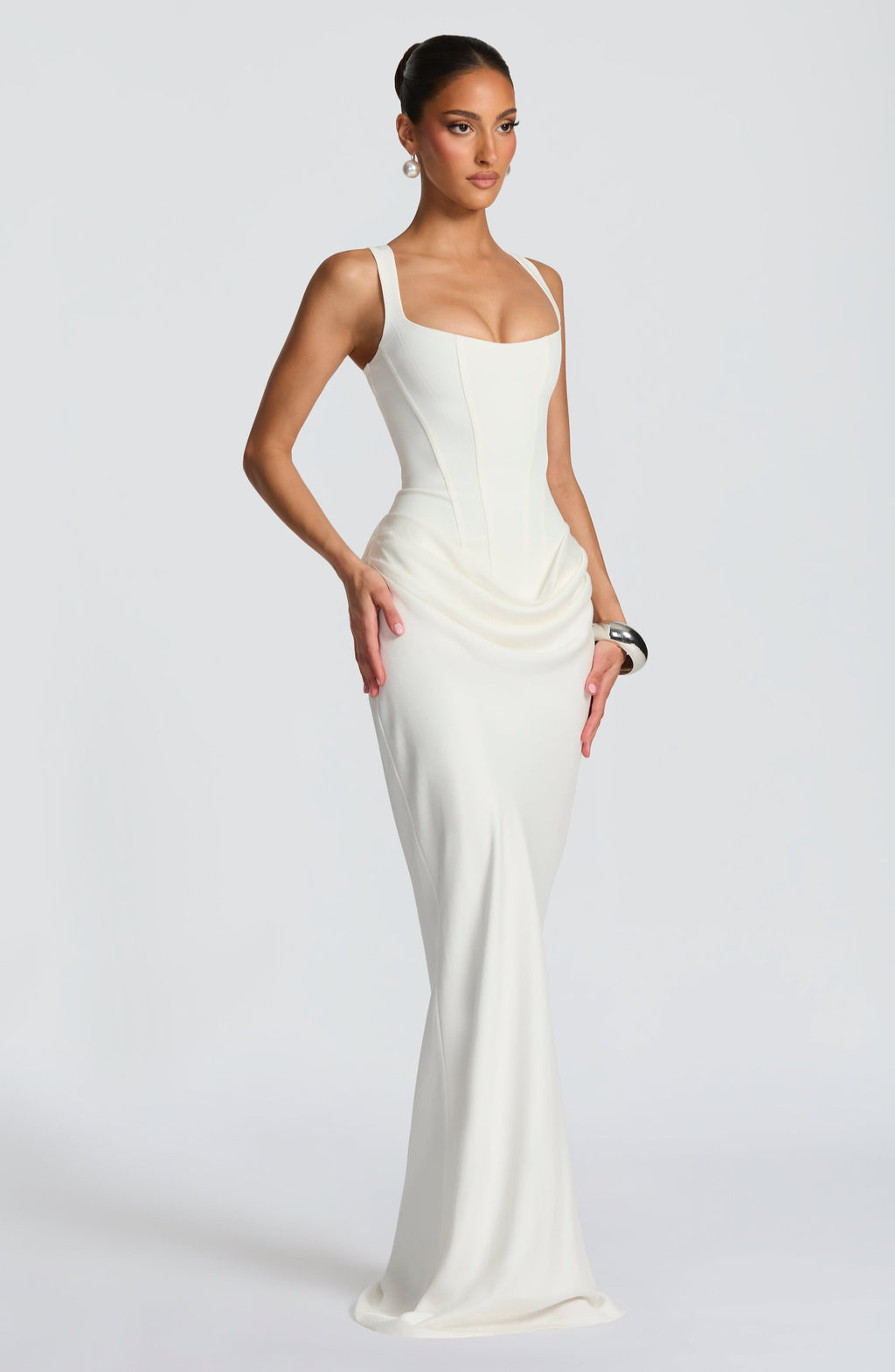 Helena | Vestido de Silhueta Ampulheta