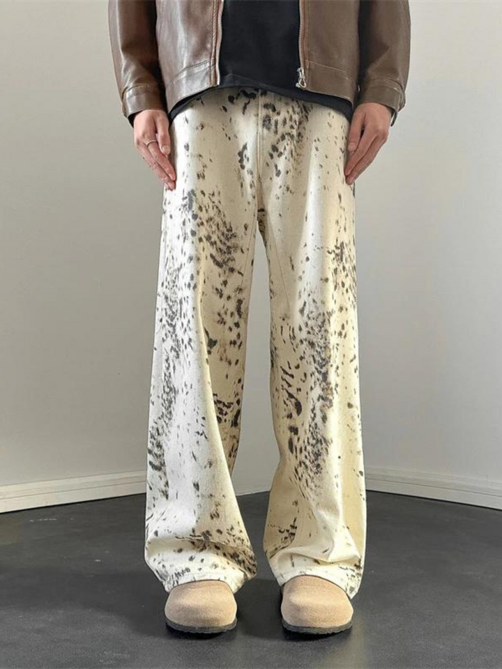 Jeans Vintage com Estampa de Onça