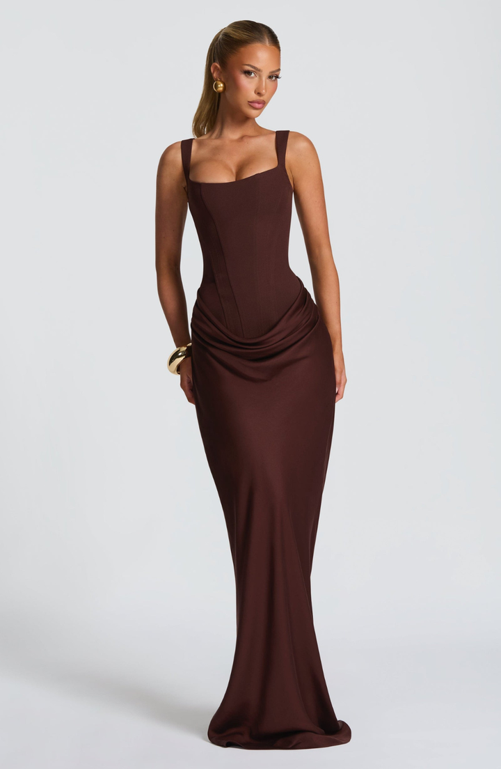 Helena | Vestido de Silhueta Ampulheta