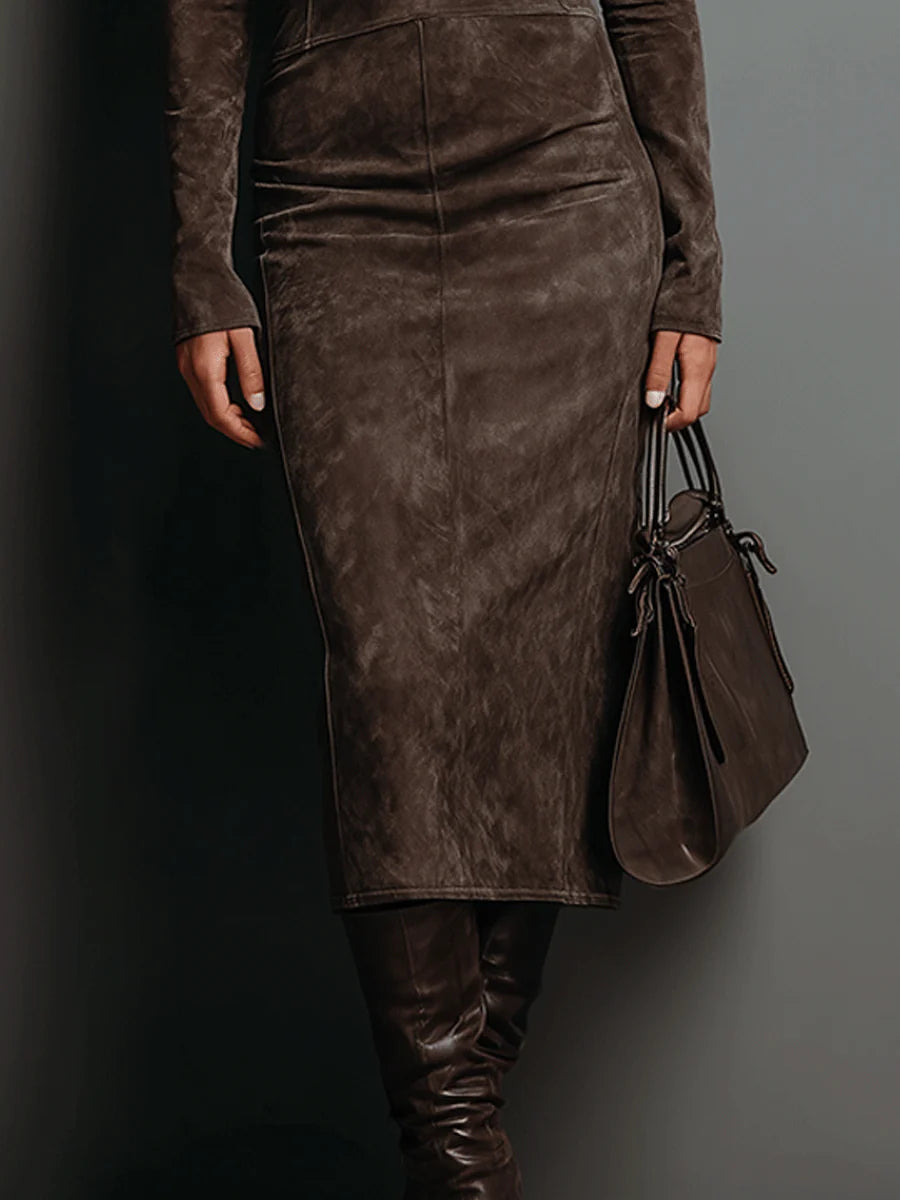 Auriane | Robe Midi en Suédine avec Col Montant
