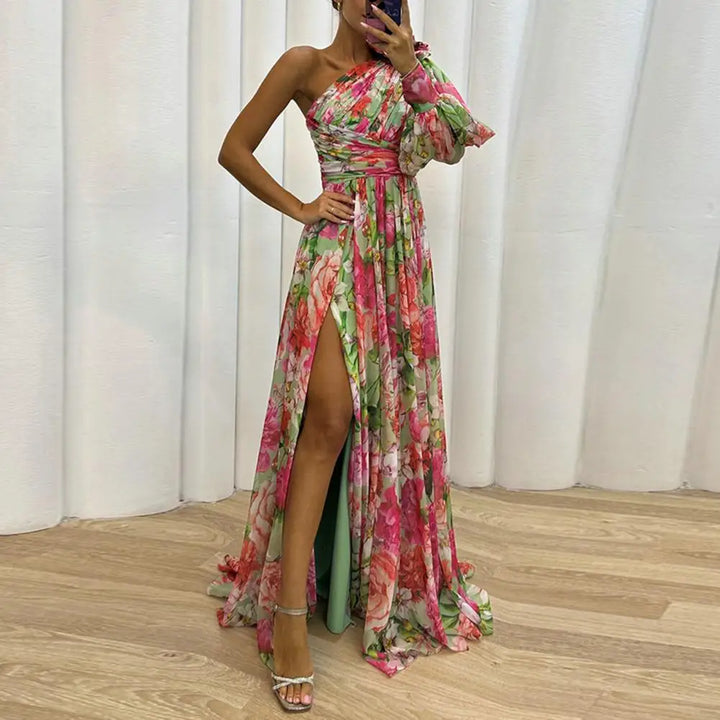 Filippa | Vestido Assimétrico com Manga Única