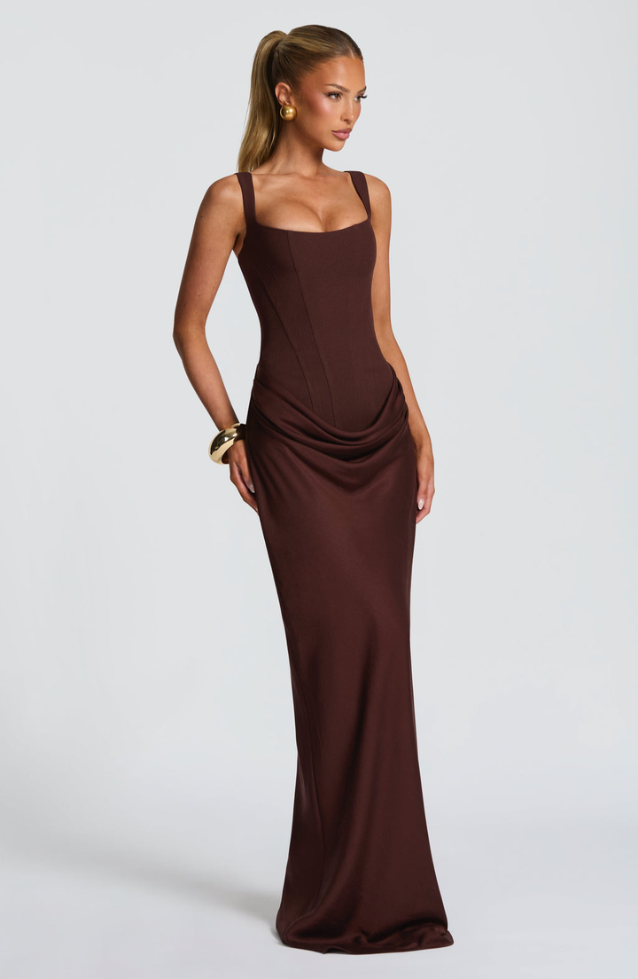 Helena | Vestido de Silhueta Ampulheta