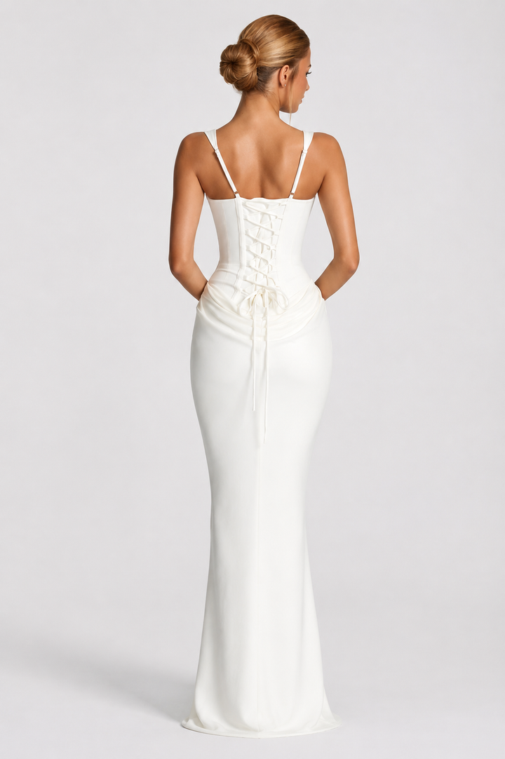 Vestido Elegante con Corsé de Silueta Refinada