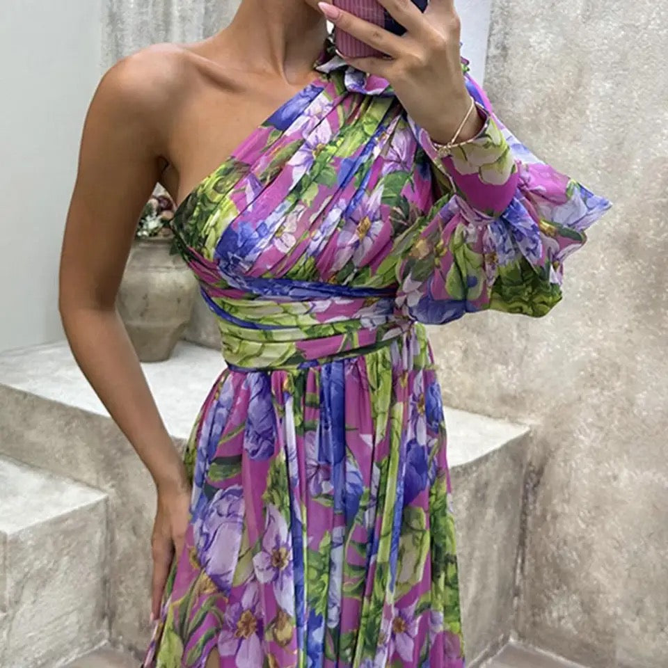 Filippa | Vestido Assimétrico com Manga Única