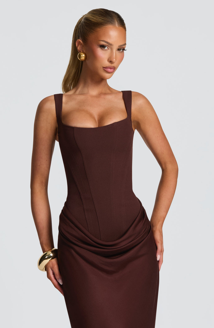 Helena | Vestido de Silhueta Ampulheta