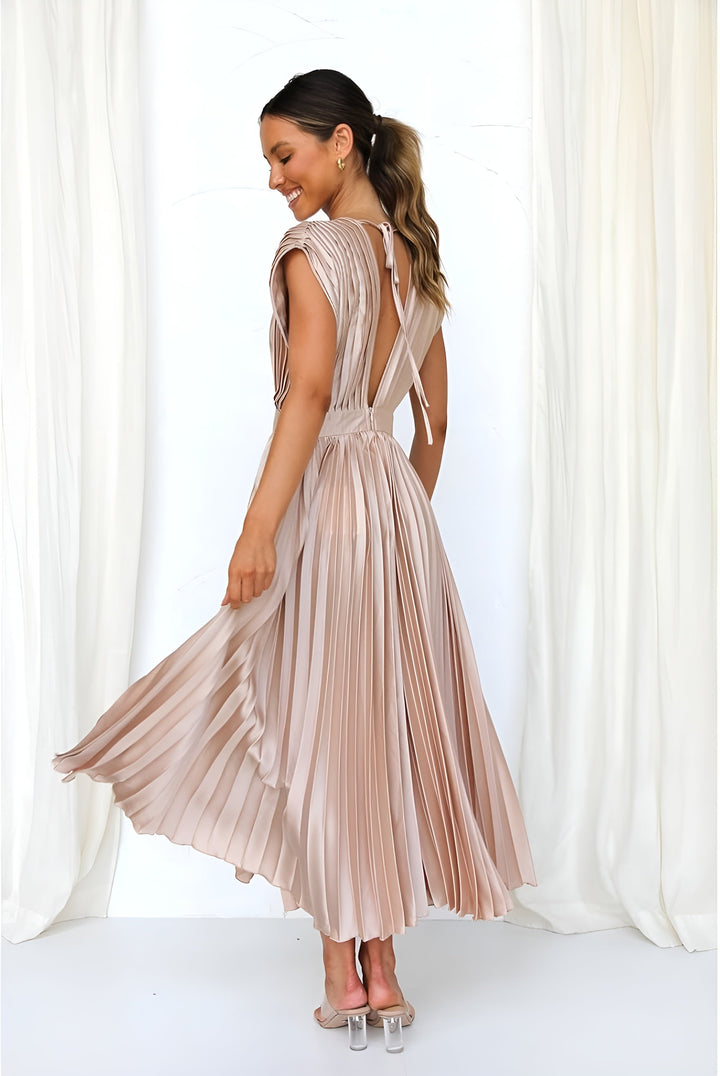 Selina | Vestido Sem Mangas com Pregas e Zíper