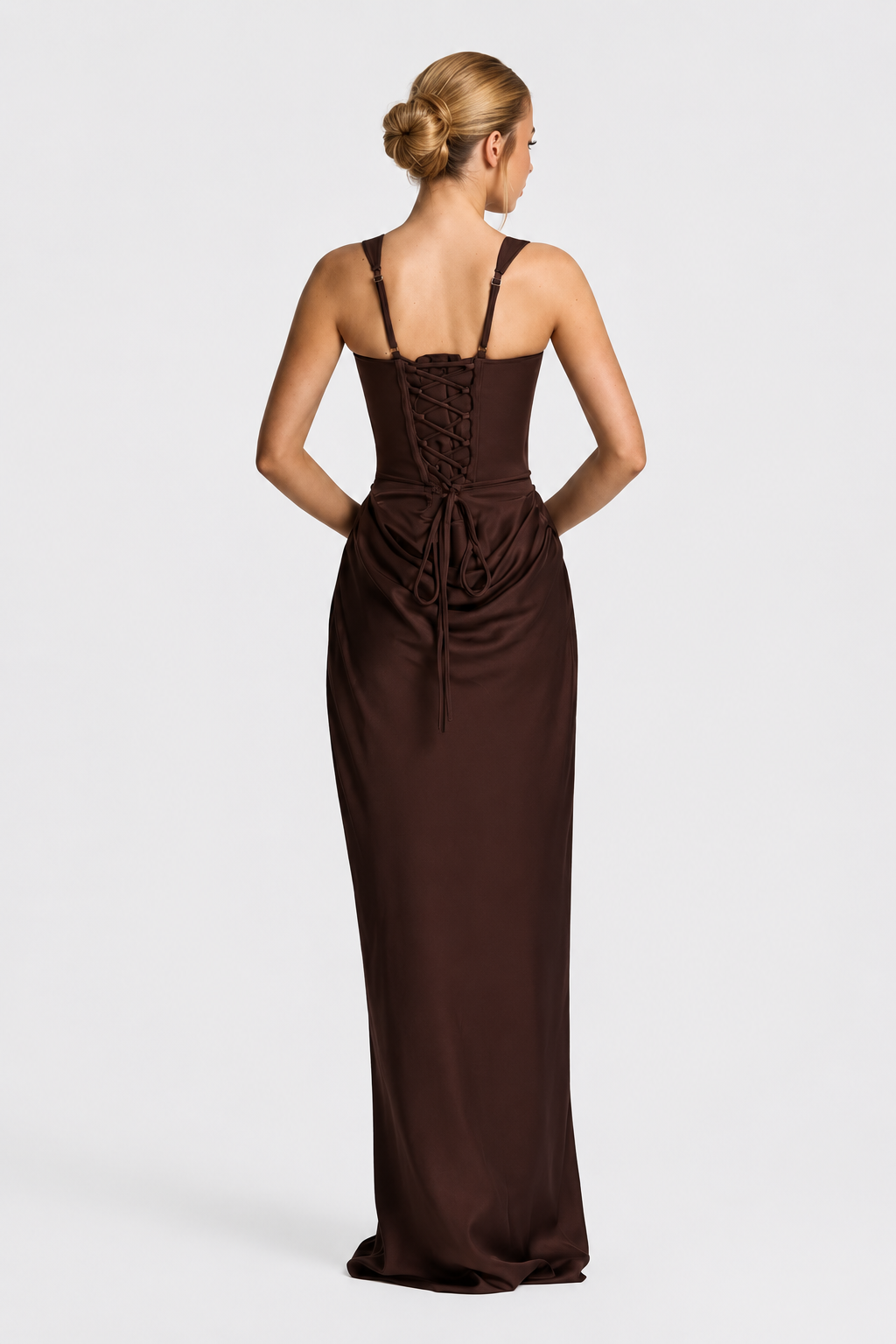 Vestido Elegante con Corsé de Silueta Refinada