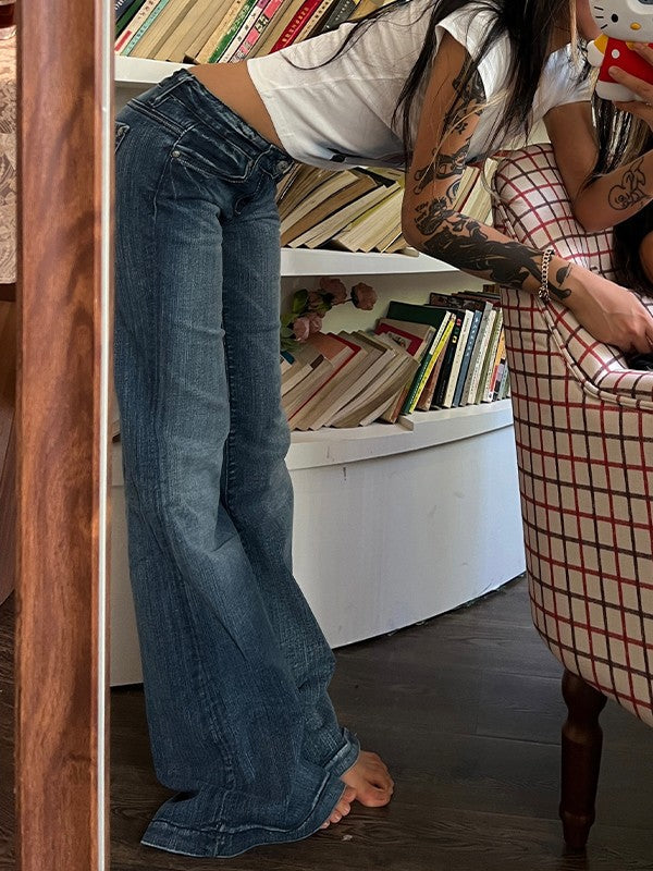 Calças Jeans de Cintura Alta com Corte Amplo