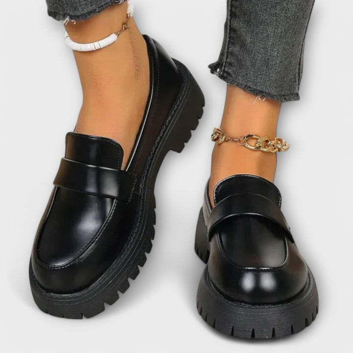 Mocassins Femininos Ortopédicos com Saltos em Cetim