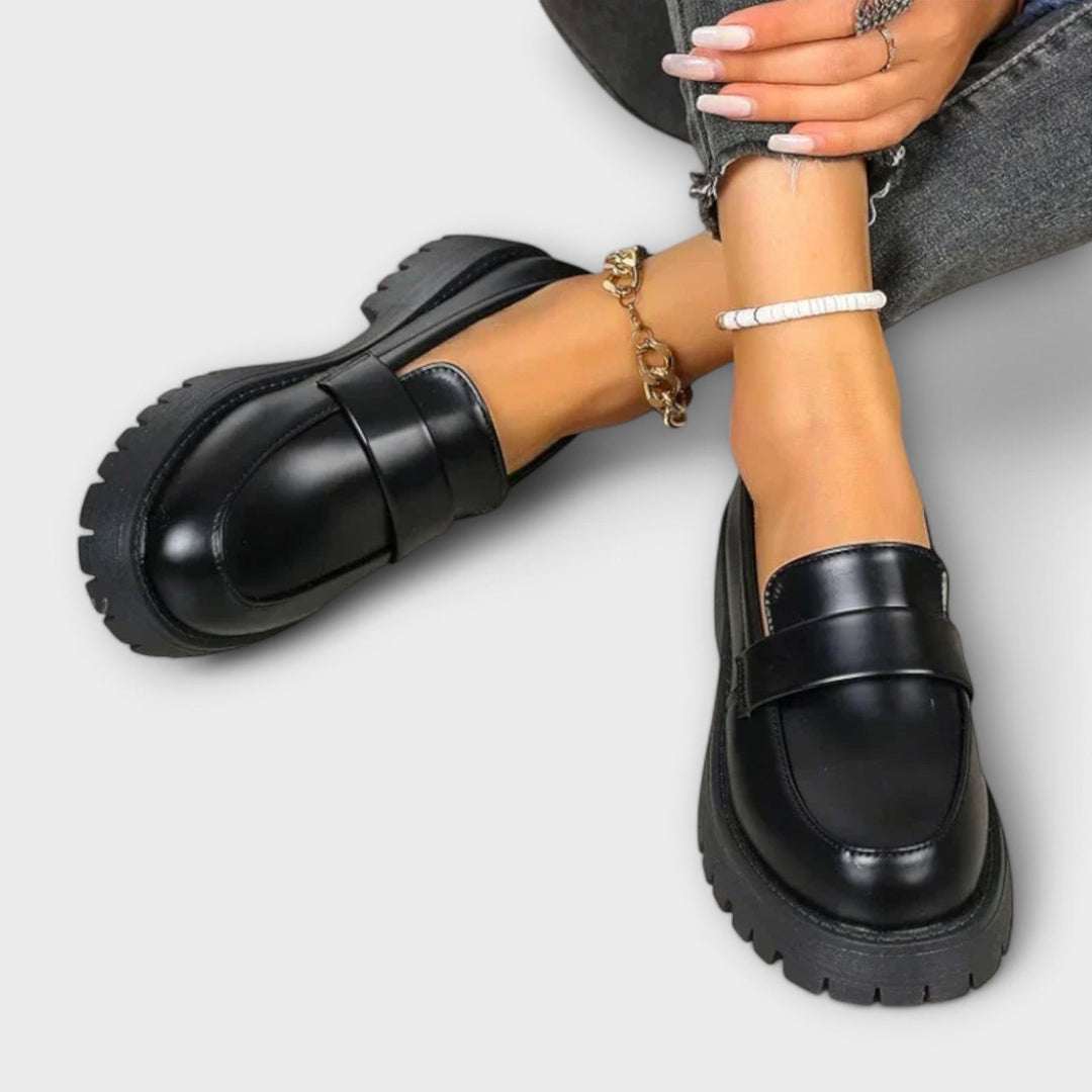 Mocassins Femininos Ortopédicos com Saltos em Cetim