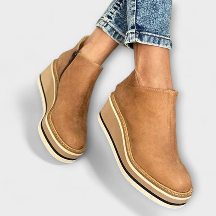 Maria - Botas Sofisticadas e Confortáveis