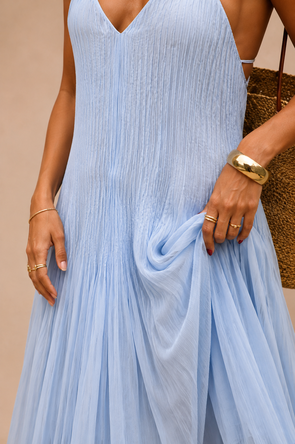 Almudena | Vestido Sem Mangas Elegante com Costas Expostas