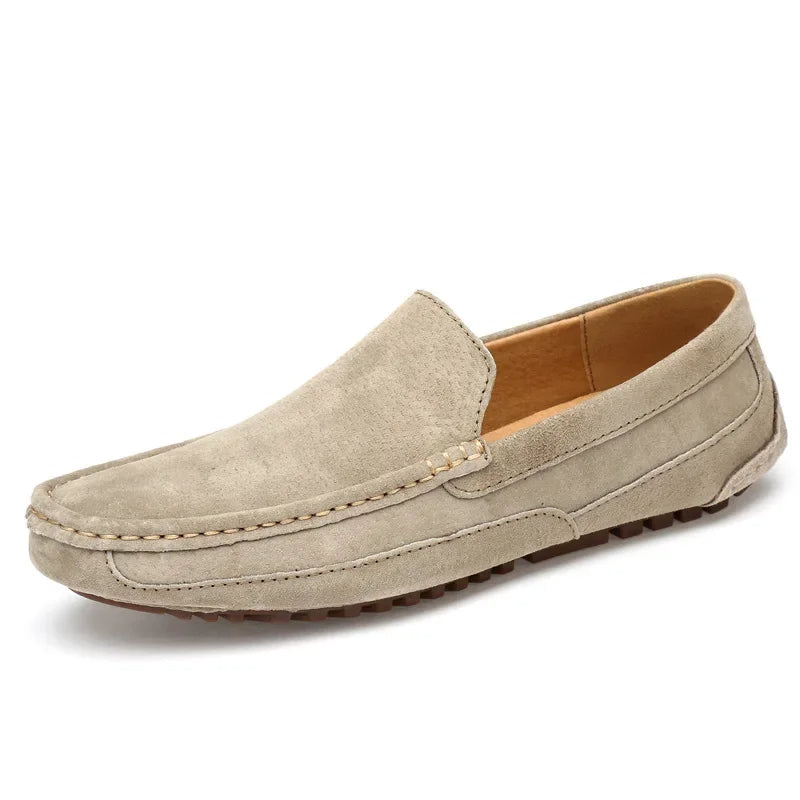 Luxuosos Mocassins Premium em Camurça