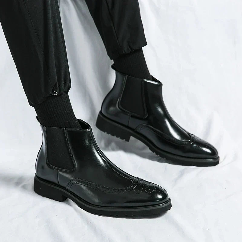 Dwight™ | Botas Chelsea de Couro Sintético