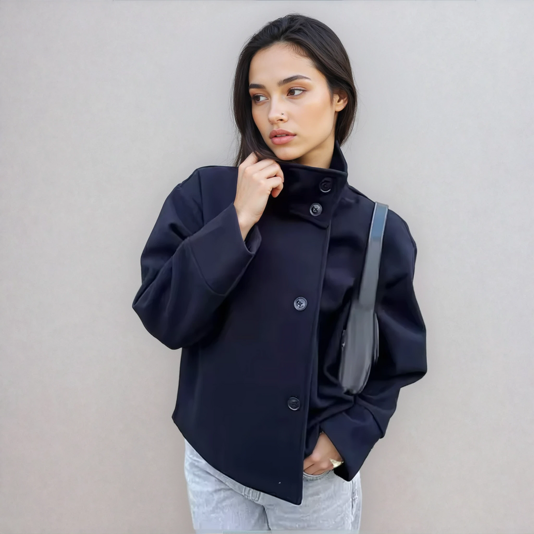 Casaco Feminino com Gola Alta