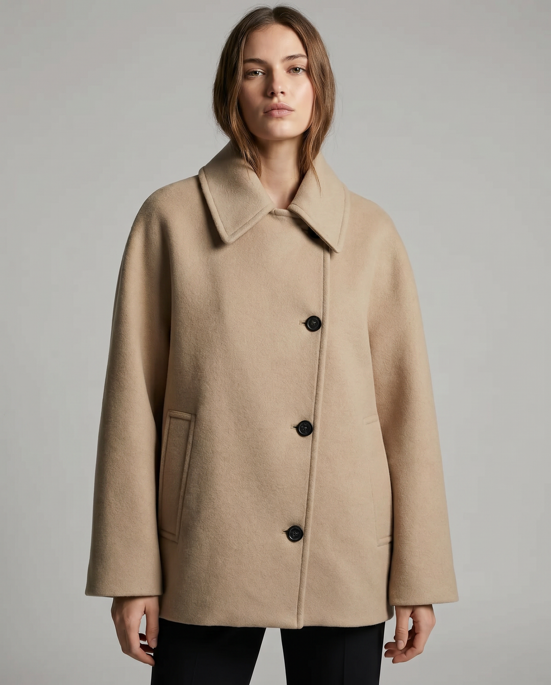 Isabely Elegante Short Jacket