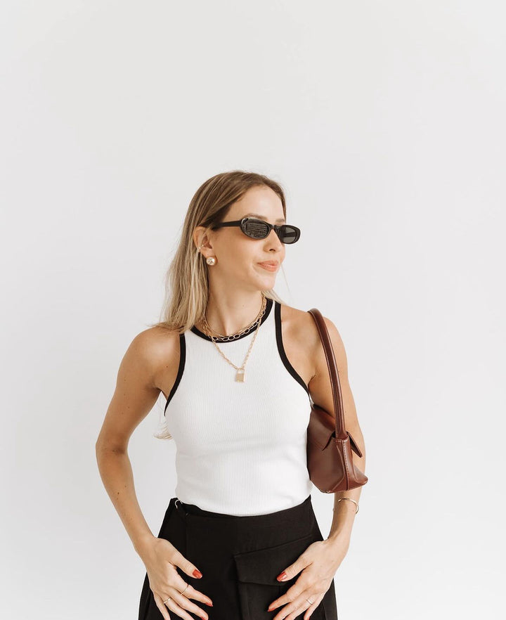 Blusa La Riviera com Alças e Detalhe de Acabamento Contrastante