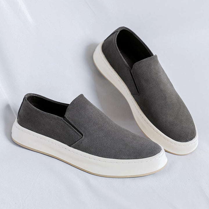Confortáveis Mocassins em Camurça