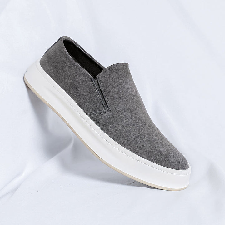 Confortáveis Mocassins em Camurça