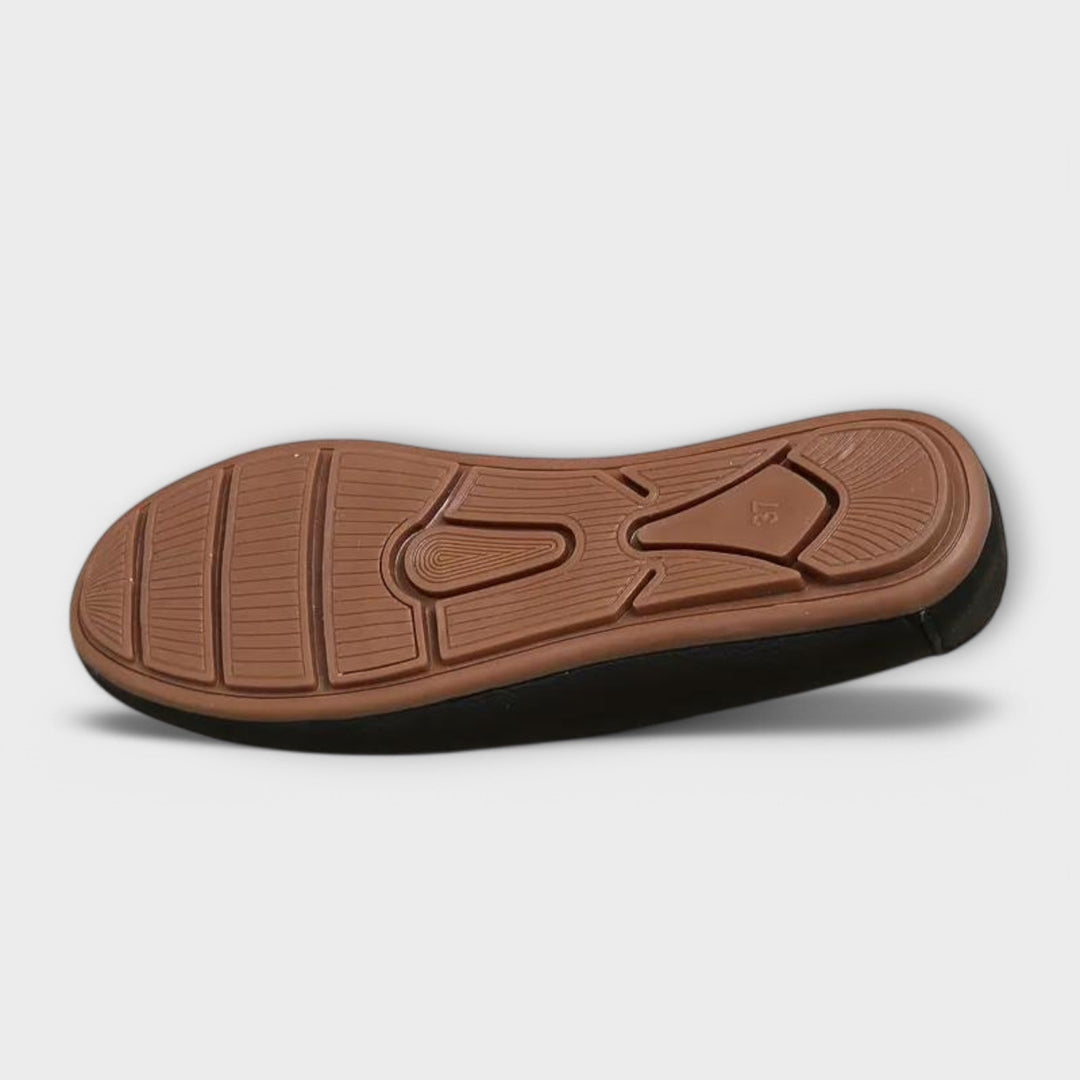 Lara - Moccasins