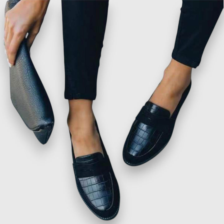 Sara - Stylish Moccasins