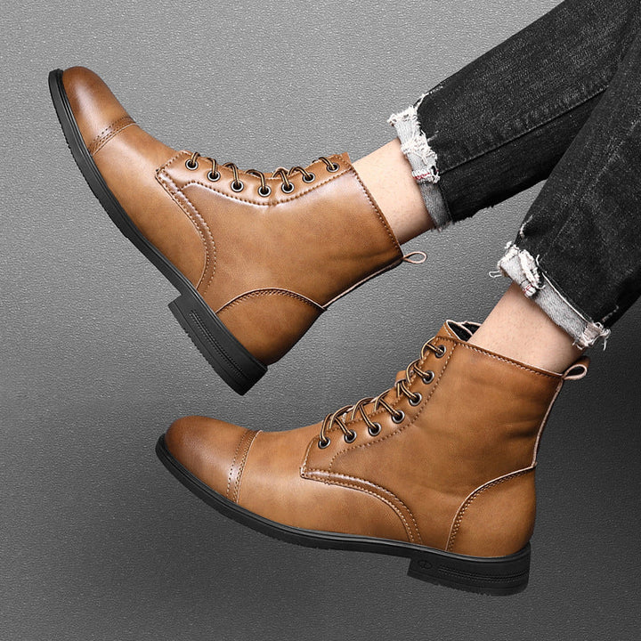 Morgan™ | Botas de couro sintético