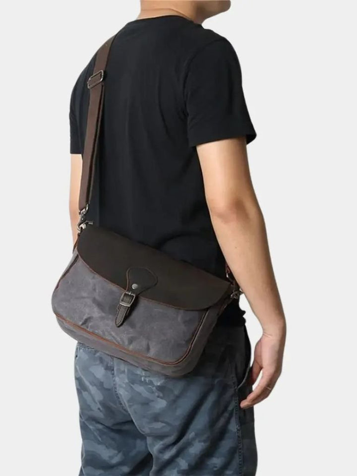 Nikolai™ Mala Messenger Bag - Windsor Edition
