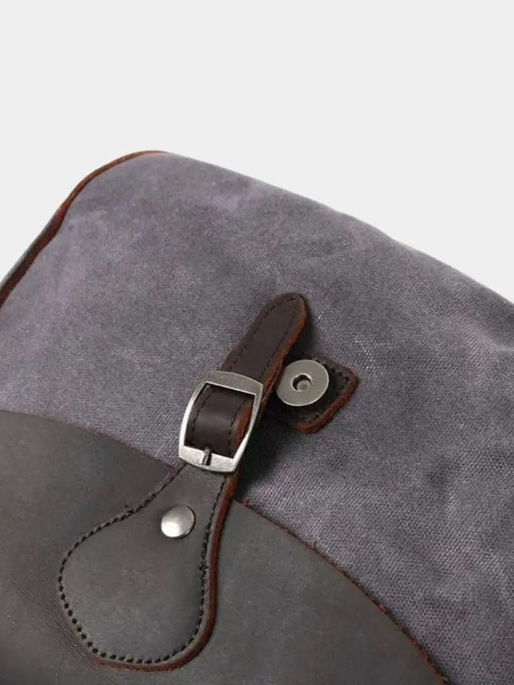 Nikolai™ Mala Messenger Bag - Windsor Edition