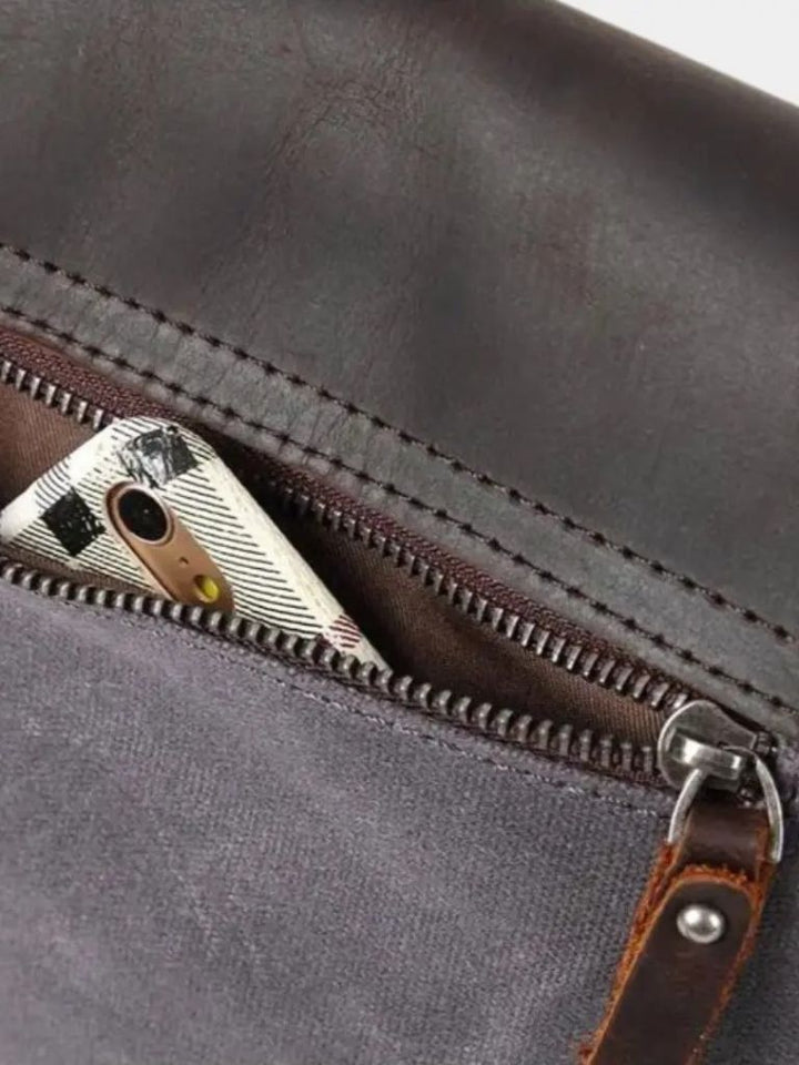 Nikolai™ Mala Messenger Bag - Windsor Edition