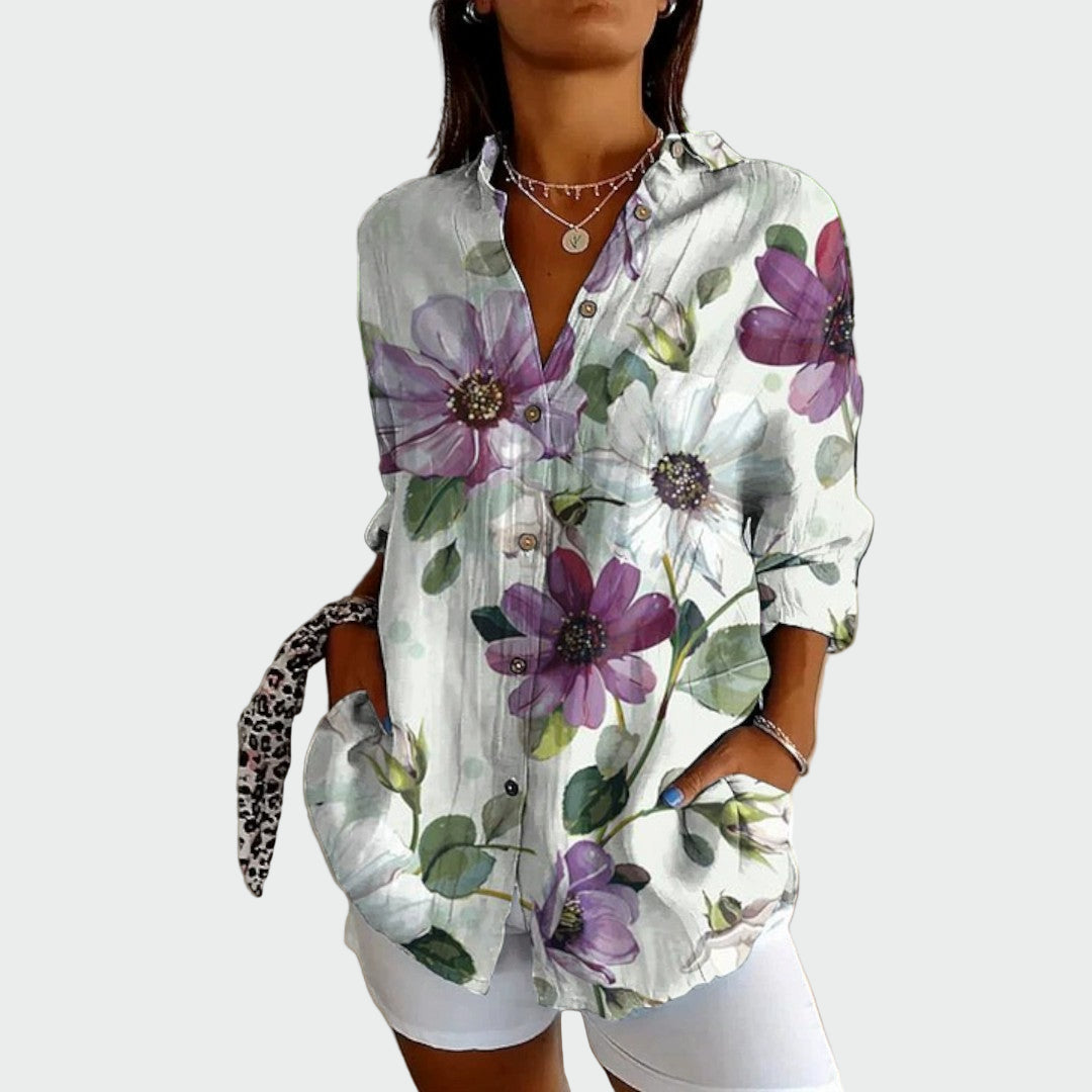 Camisa estilosa com estampa floral