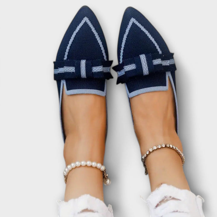Dalva - Sapatos Femininos Rasos com Detalhe em Nó