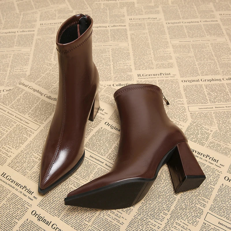 Ana - A Harmonia Ideal entre Elegância e Conforto
