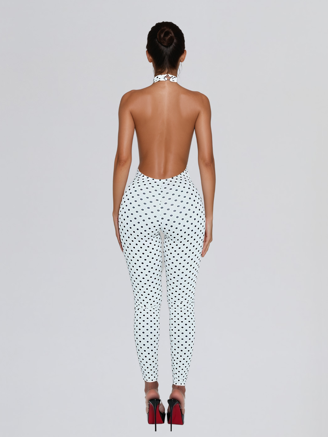 Macacão Halterneck Selvaron com Detalhes em Branco