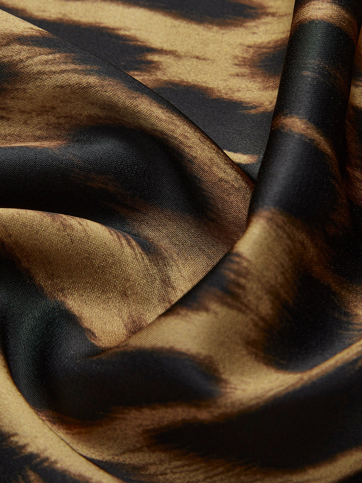 Saia Maxi Justa com Estampa de Leopardo