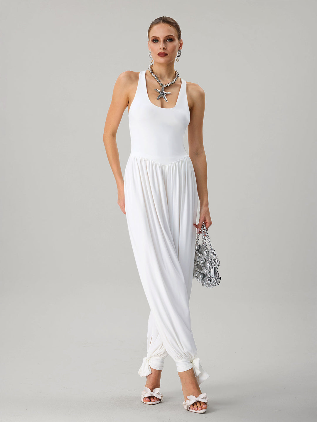 Macacão Ulthion com Detalhes em Pregas