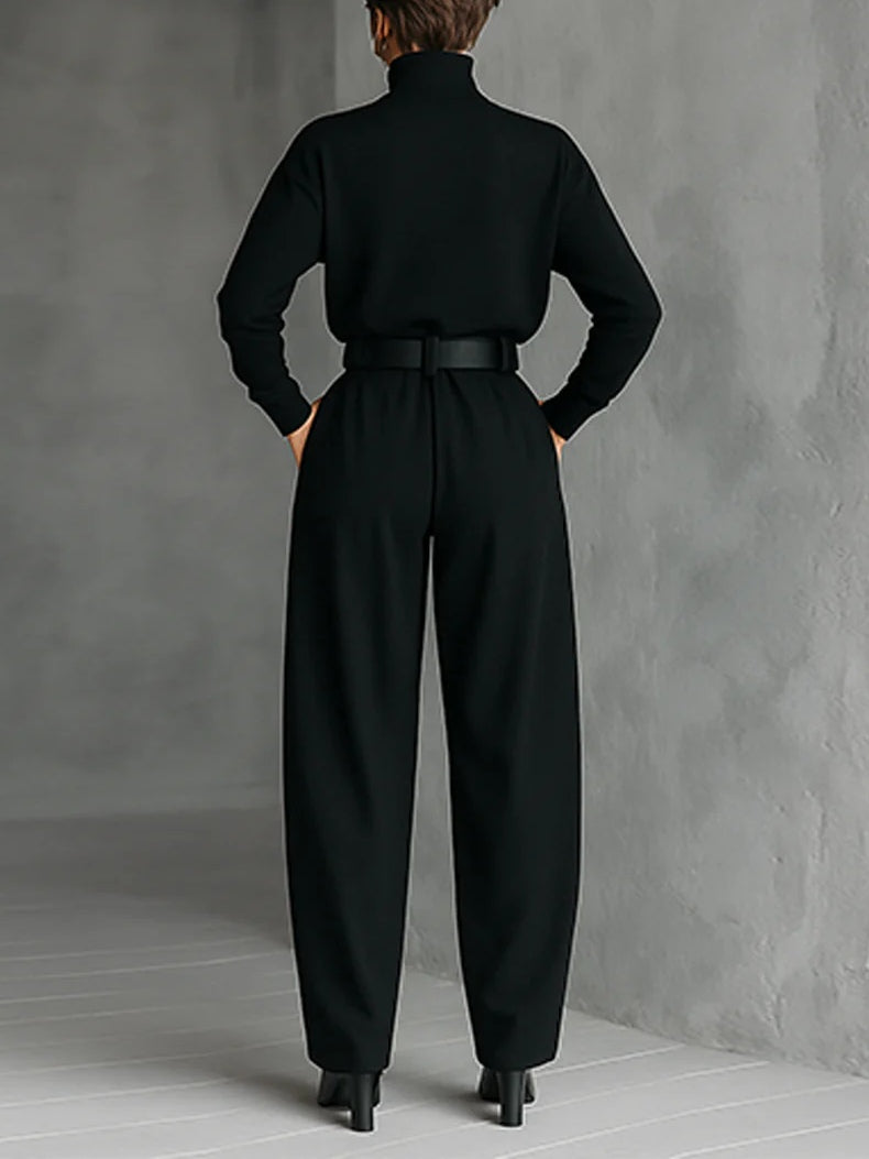 Victoire | Conjunto Preto com Gola Alta e Calças