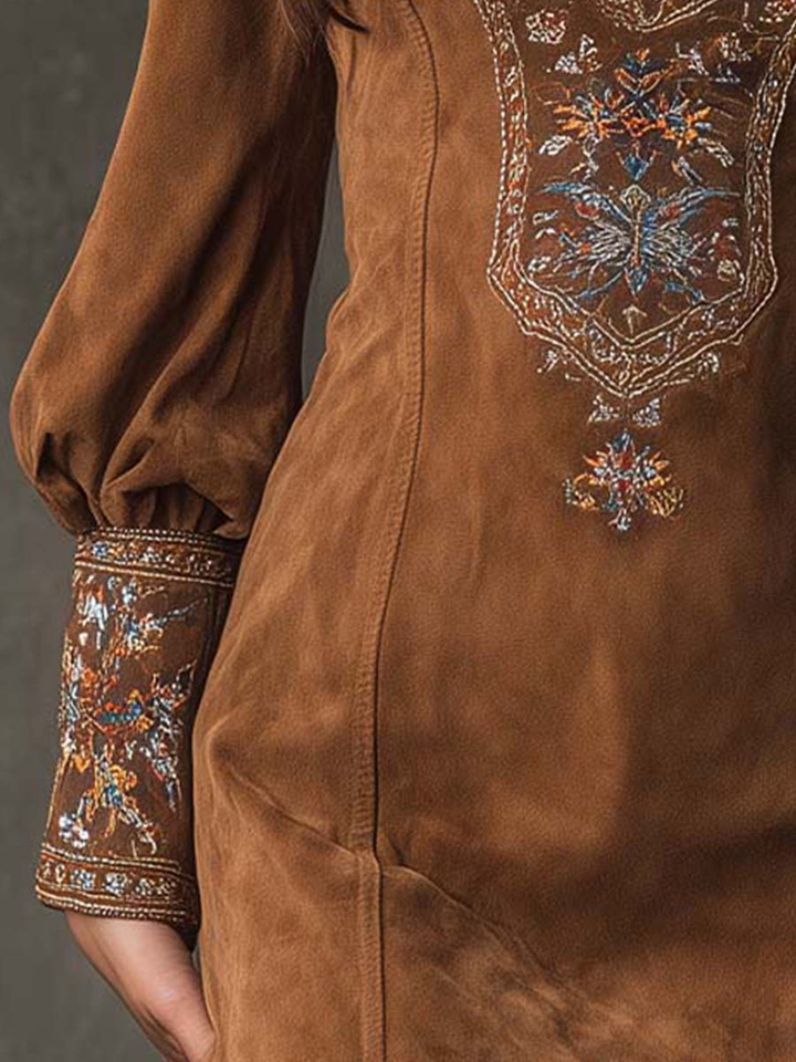 Emilienne | Mini Robe Vintage en Suédine Brodée
