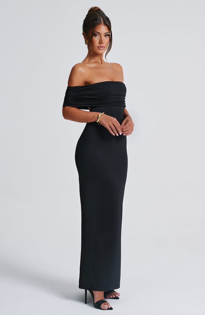 Tindra | Elegante Robe Longue Bardot