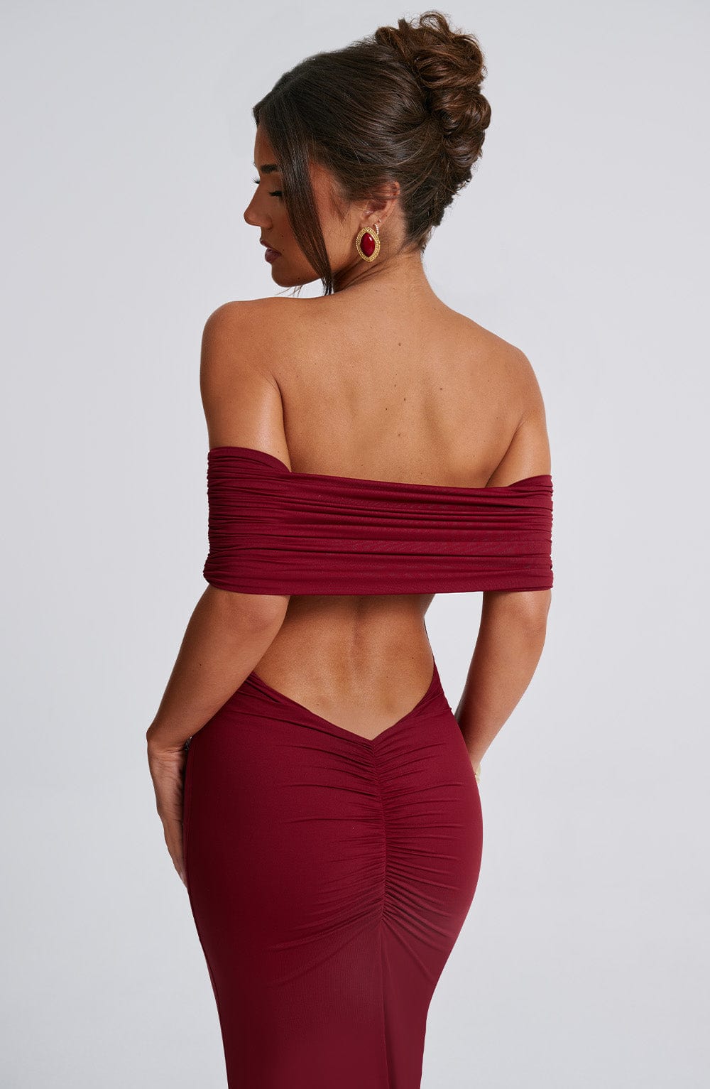 Tindra | Elegante Robe Longue Bardot