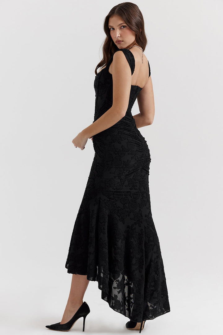 Vestido largo ajustado con cintura definida