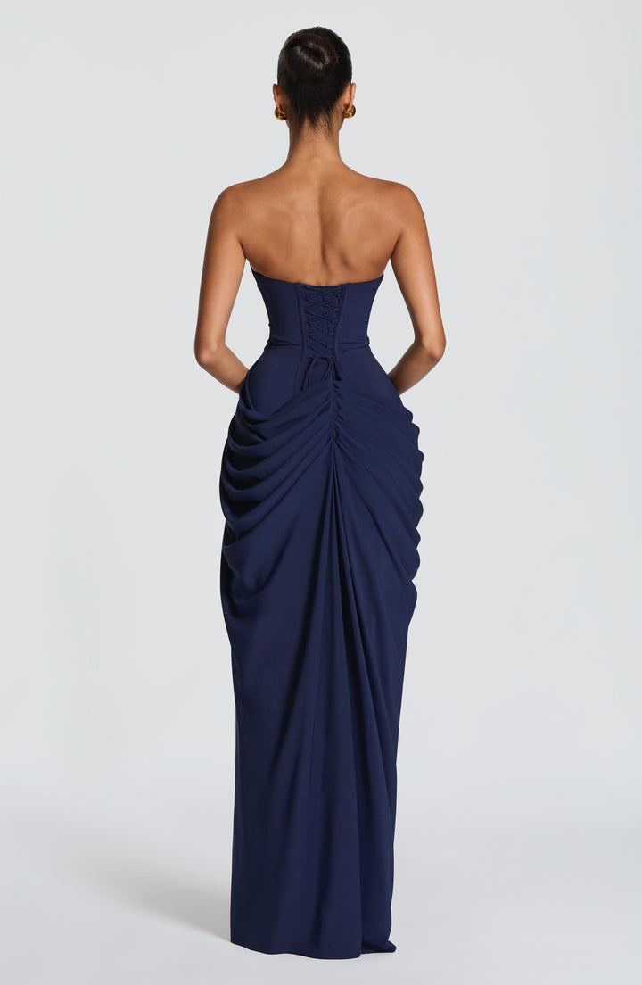 Vestido Longo com Corpete e Abertura - Estilo Palavra de Honra