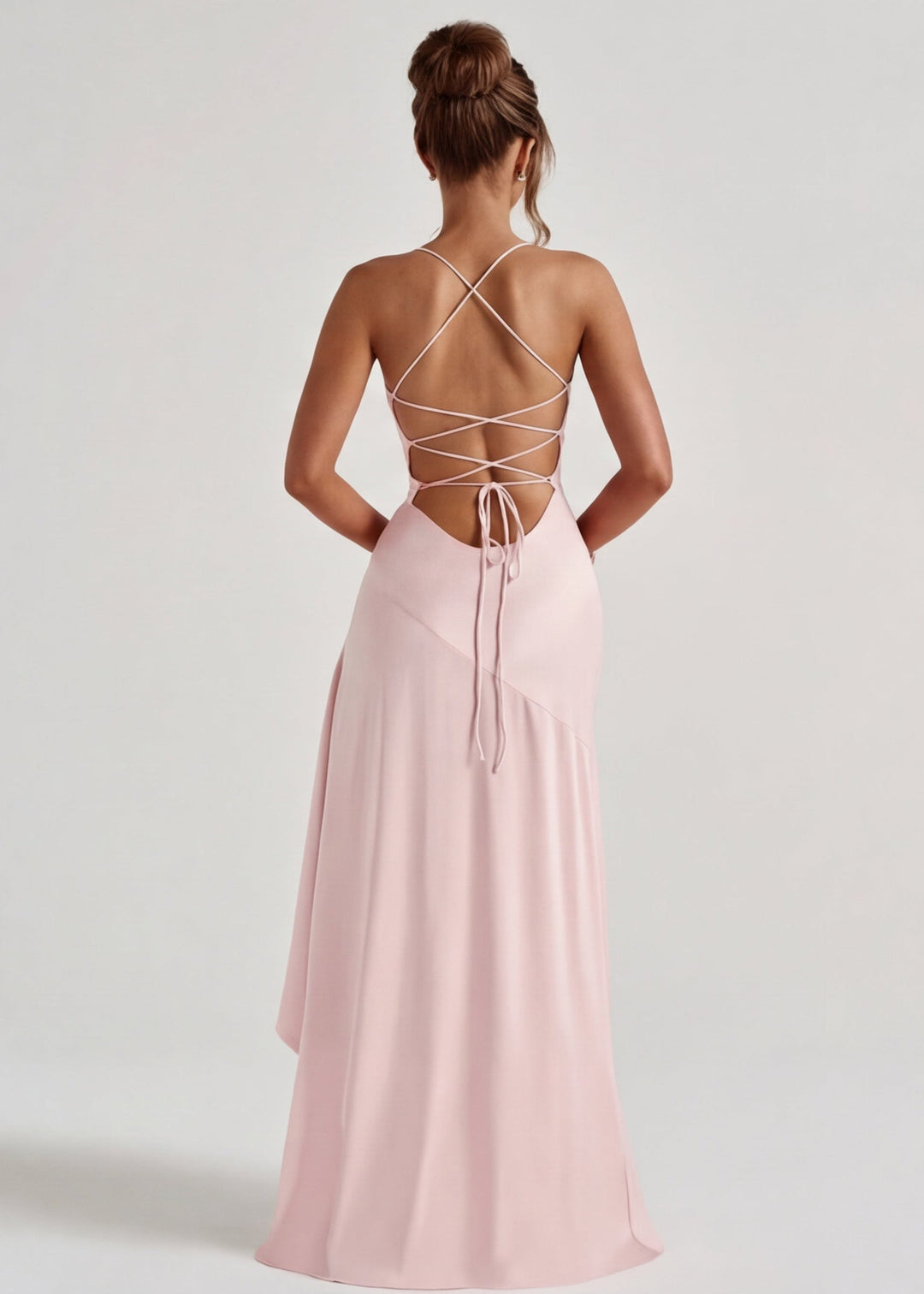 Vestido longo drapeado com fenda lateral