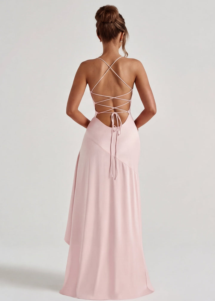 Vestido longo drapeado com fenda lateral