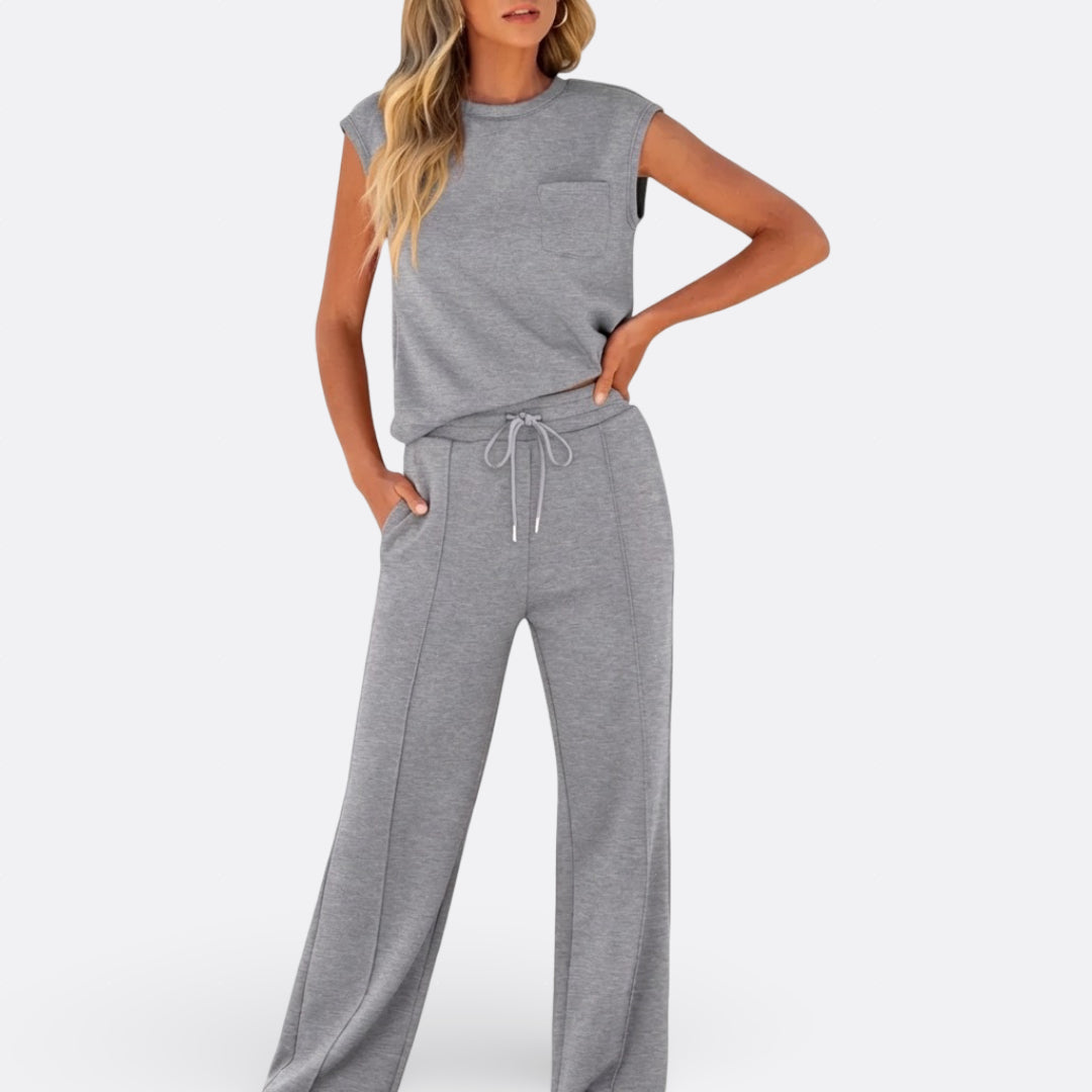 Íris - Conjunto Casual em Tecido Suave Lounge
