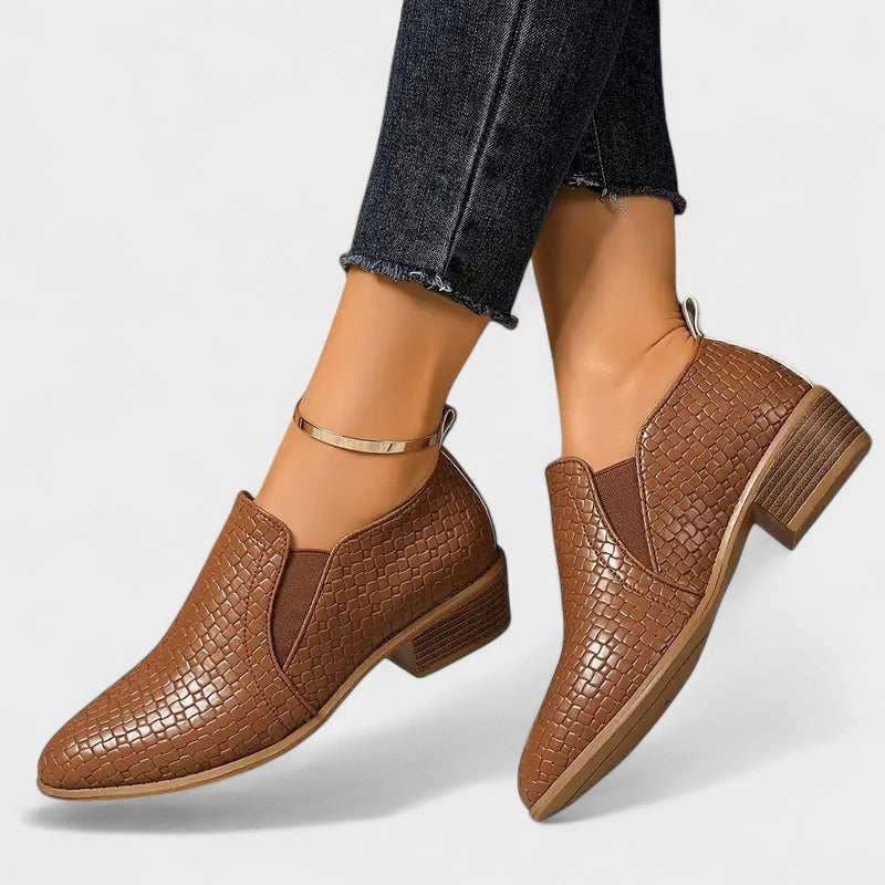 Tânia - Elegantes Sapatos Casuais