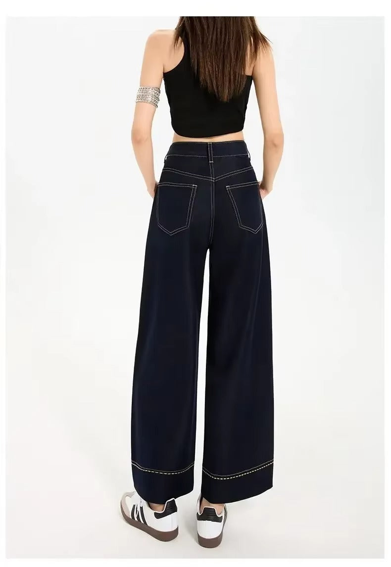 Jeans de Denim com Pernas Largas e Costura Contrastante